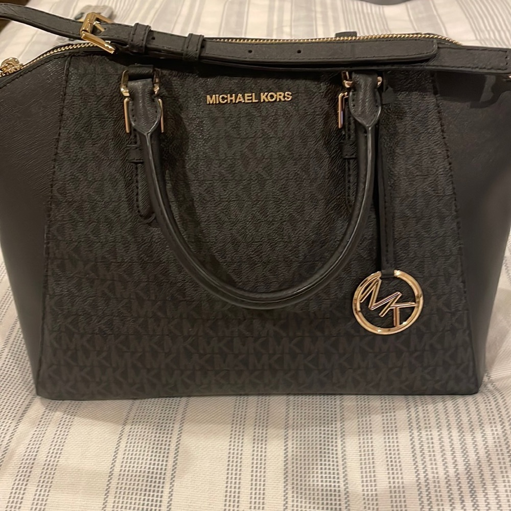 Black Michael Kors signature bag